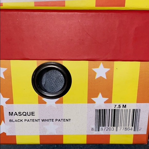 NIB JEFFREY CAMPBELL MASQUE BLACK PATENT SHOES - Picture 10 of 12